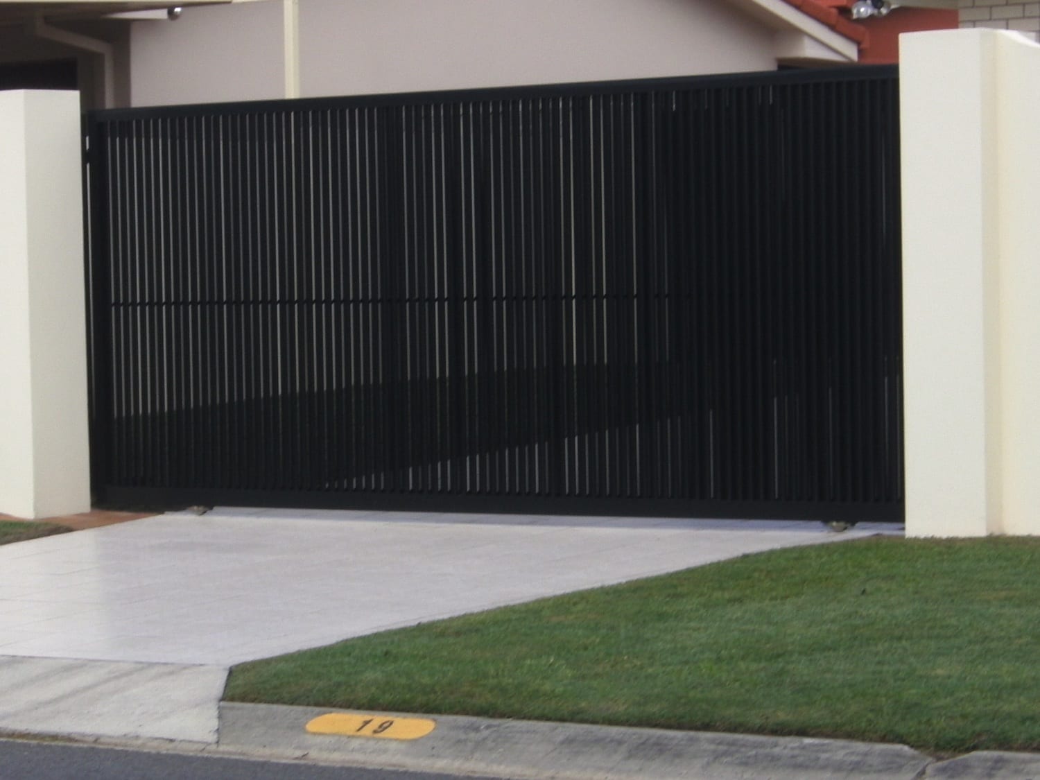 Automatic Gates Absolute Fencing Gold Coast